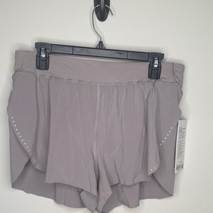 NWOT lululemon athletica Women's Athletic Shorts in Light Gray
